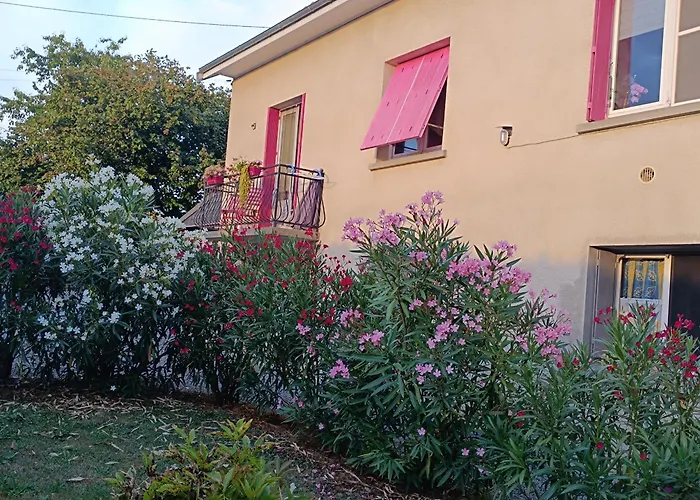 Bed & Breakfast D'hotes Chez Nous